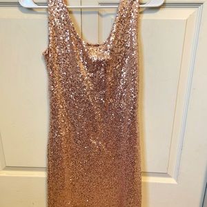 Rue21, Size Small, Rose Gold